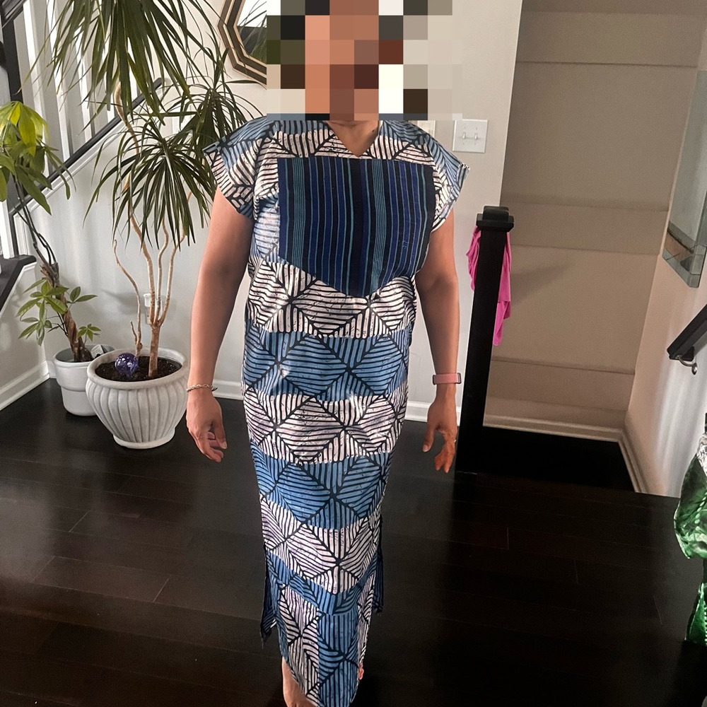 Elegant Blue Patterned Dress